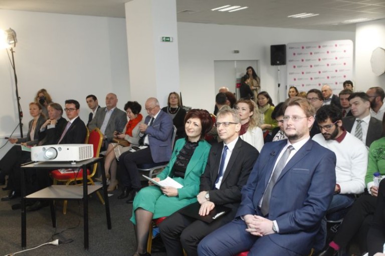 Министър Теодор Седларски: България е с потенциал да се превърне в дигитален хъб на Балканите