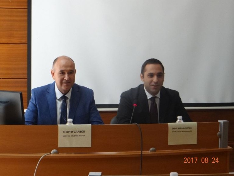 Министър Караниколов е на работно посещение в Ямбол