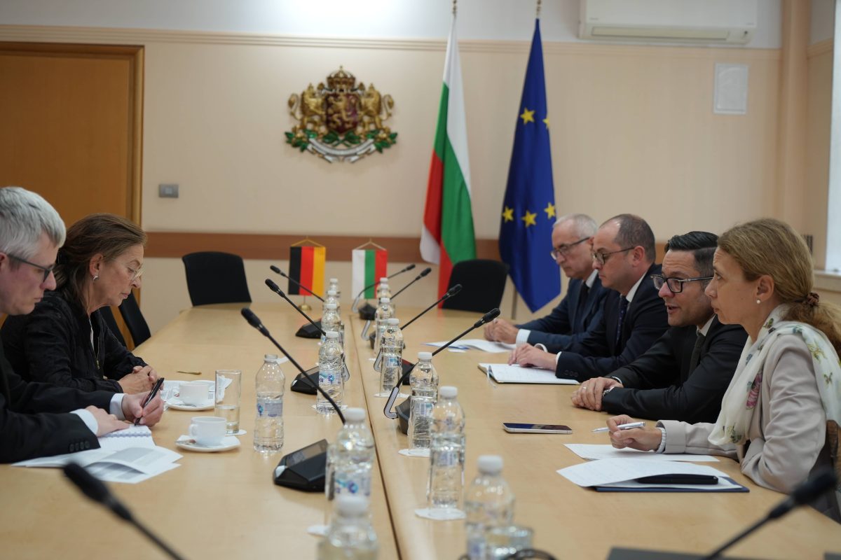 Alexander Poulev: Bulgaria and Germany Must Work Together to Adapt the Automotive Sector to the New Competitive Environment