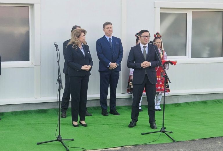 Вицепремиерът Пулев: Работим в партньорство с българската отбранителна индустрия за модернизация на производствените мощности
